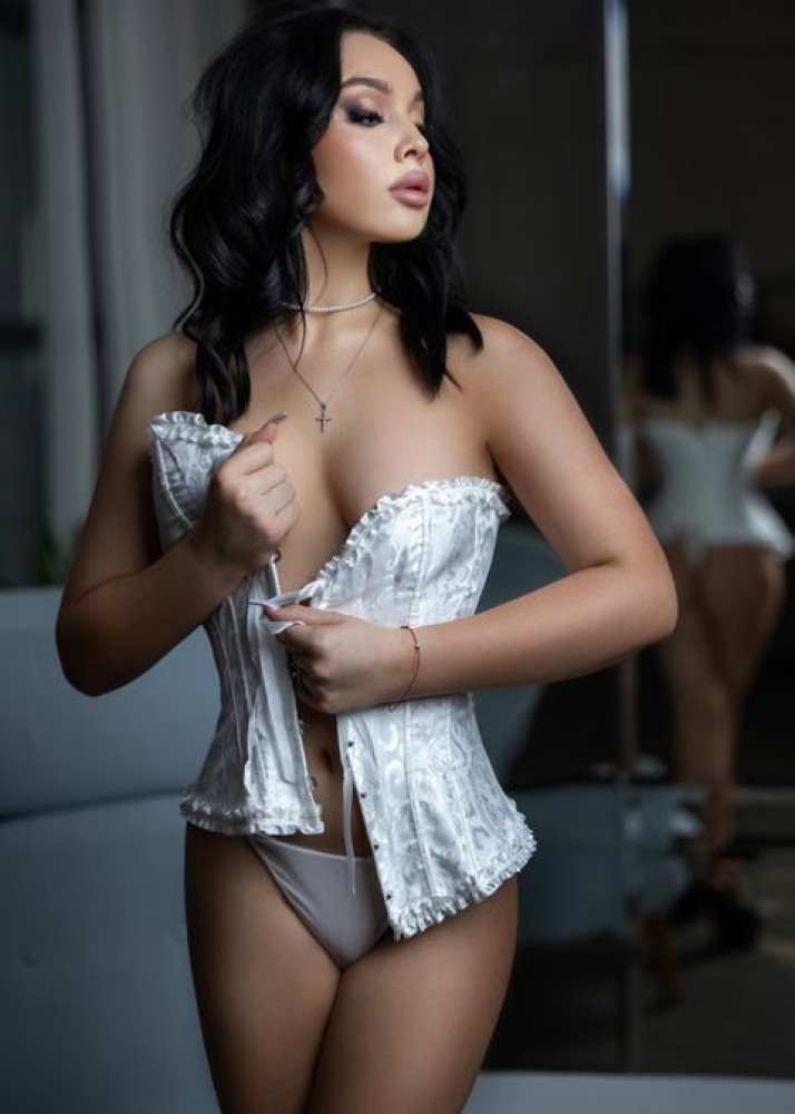 Индивидуалка Эмилия фото № 2 в городе Лобня