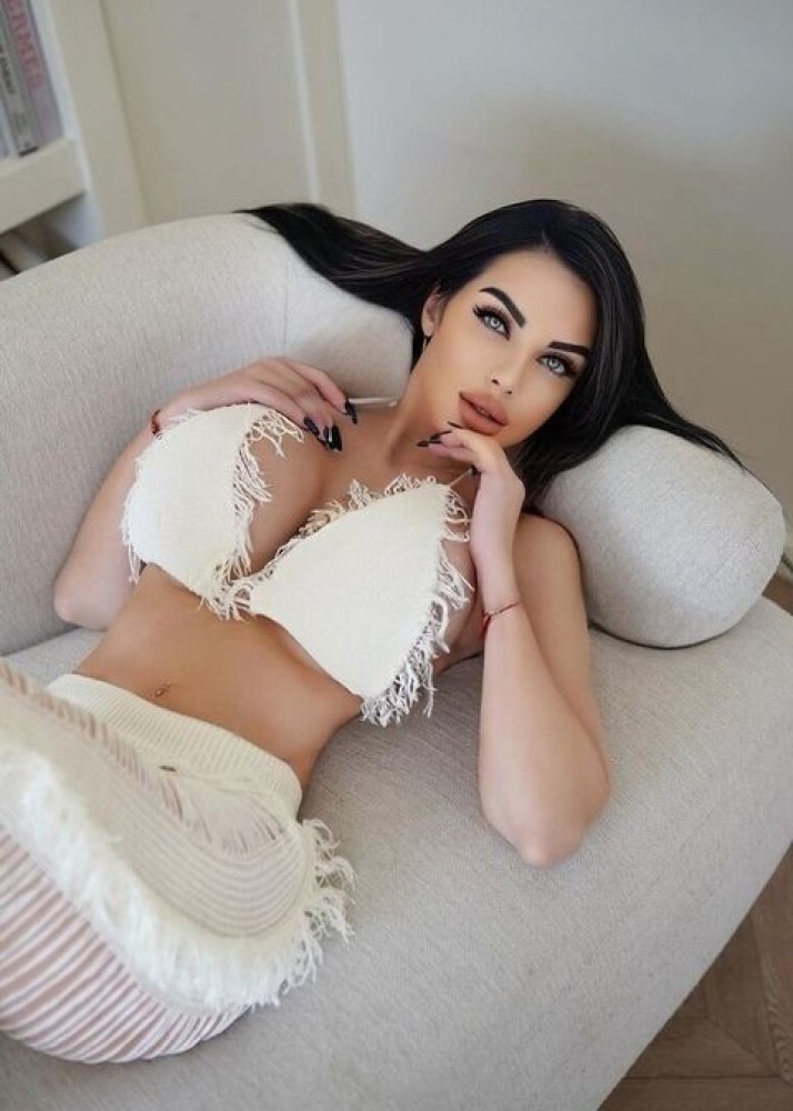 Индивидуалка Карина фото № 2 в городе Лобня