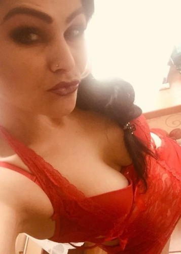 Ира, Г. Лобня