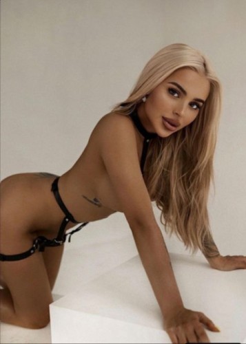 Ксюша, Г. Лобня