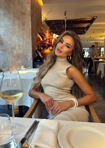 Тина, Г. Лобня